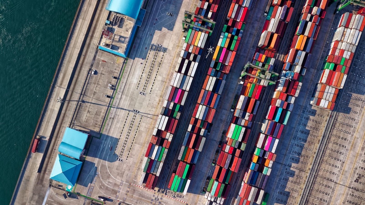 Intermodal Freight: From Rail Ramp to Warehouse Rack